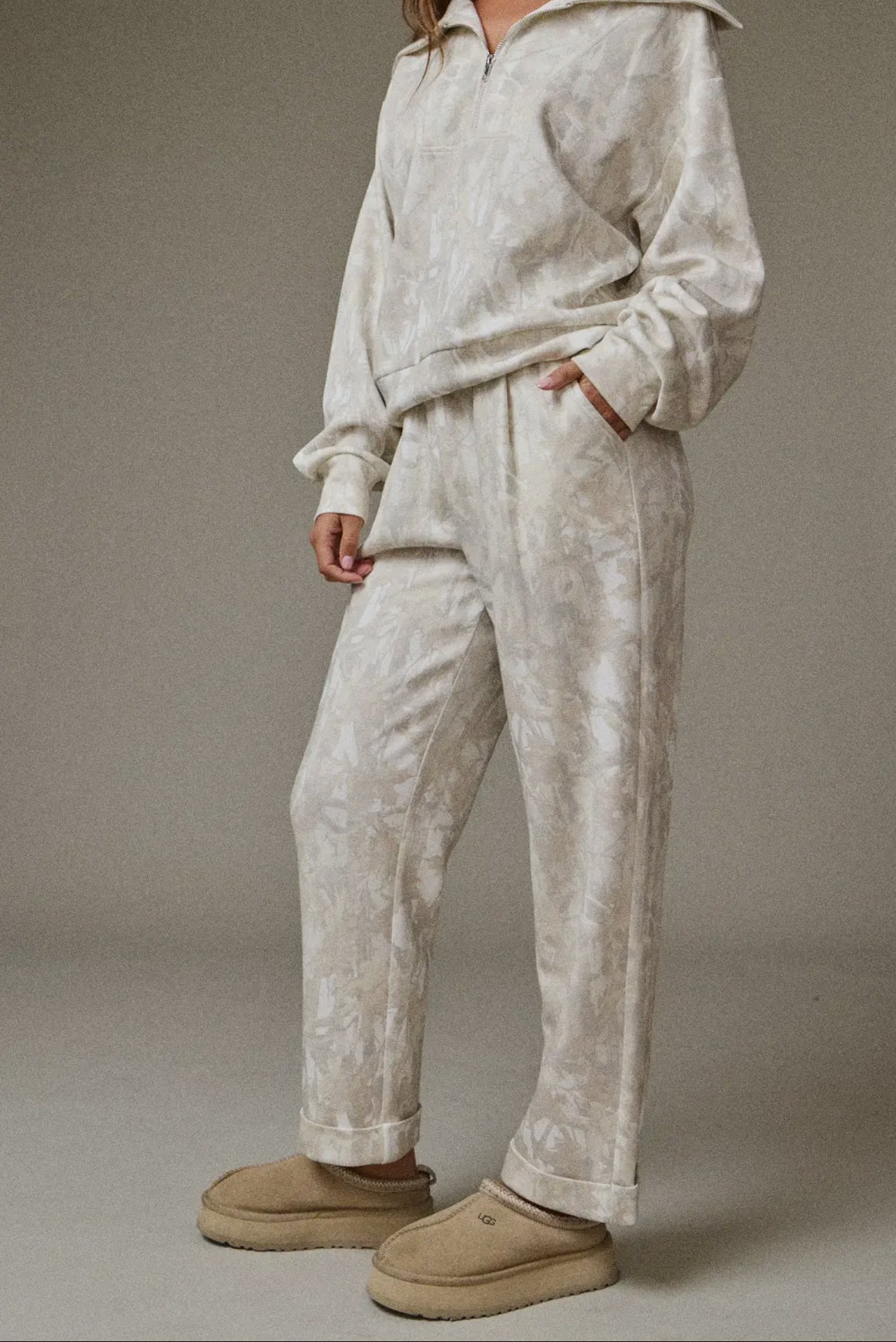 Camo Pullover & Pants SET {Loose/Relaxed fit}